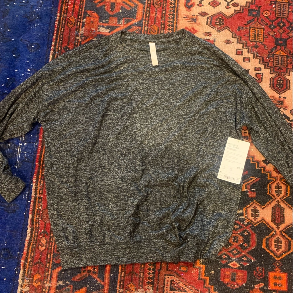 NWT Athleta Mindful Pullover XS